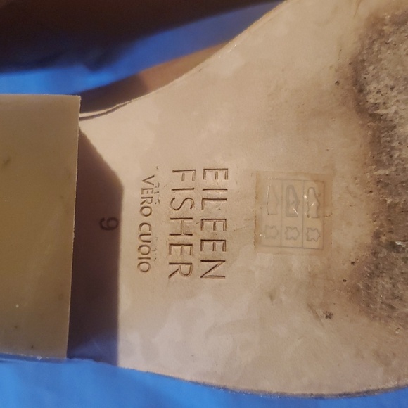 Eileen Fisher Ives Tan Ankle Heeled Sz. 9 Booties - Picture 7 of 12